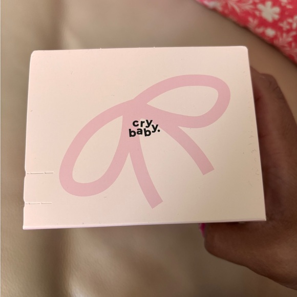 Pop Mart Cry Babies Crying Again Love Makes Us Cry Vinyl Face Plush Pendant - Picture 7 of 9